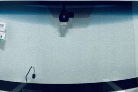 Предно стъкло MITSUBISHI PAJERO IV 2007- С ОТОПЛЕНИЕ на ниска цена