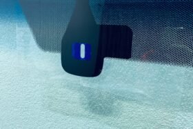 ПРЕДНО СТЪКЛО MITSUBISHI PAJERO IV 3/5D 2007- С ОГРЕВ-2 на ниска цена