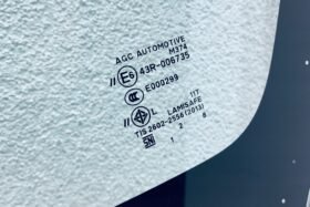 Предно стъкло MITSUBISHI SPACE STAR MIRAGE 2020 - СЕНЗОР ЗА ДЪЖД/ЗА ЗАЗОРЯВАНЕ-3 на ниска цена