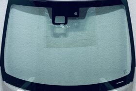 Предно стъкло MITSUBISHI SPACE STAR MIRAGE 2020 - СЕНЗОР ЗА ДЪЖД/ЗА ЗАЗОРЯВАНЕ на ниска цена