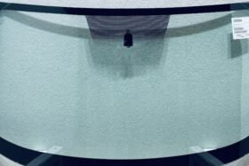 ПРЕДНО СТЪКЛО NISSAN 350Z - КУПЕ 2002-2008 / КАБРИОЛЕТ 2003-2009 на ниска цена