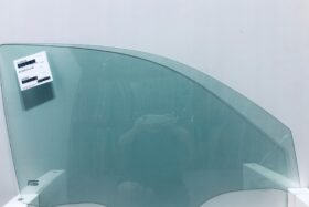 ПРЕДНО СТЪКЛО NISSAN MICRA K12 2002-2011 3/5D на ниска цена