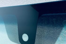 ПРЕДНО СТЪКЛО NISSAN NV200 / EVALIA ВАН 2009--2 на ниска цена