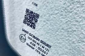 Предно стъкло NISSAN QASHQAI 2017- АКУСТИЧНО+КАМЕРА+СЕНЗОР-3 на ниска цена