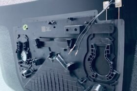 Предно стъкло NISSAN QASHQAI 2017- АКУСТИКА+КАМЕРА+СЕНЗОР+ОГРЯВАНЕ-4 на ниска цена