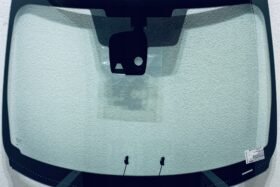 Предно стъкло NISSAN QASHQAI I 2007-2014 АКУСТИКА+СЕНЗОР+ОРИГИНАЛ на ниска цена