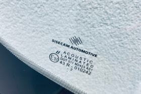 Ново предно стъкло за FORD TRANSIT CONNECT 18-KAM+SEN-3 на ниска цена