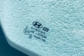 Предно стъкло НОВ ХЮНДАЙ САНТАФЕ 2019- S.W.+OE-3 на ниска цена