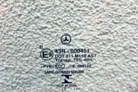 Предно стъкло НОВ МЕРЦЕДЕС X (470) 2017- АКУ+СЕНЗ-3 на ниска цена