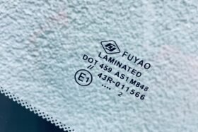 Предно стъкло НОВА CHRYSLER 300C DODGE CHARGER SEN-3 на ниска цена