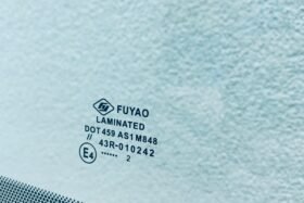 Предно стъкло НОВА DODGE GRAND CARAVAN 2008--3 на ниска цена