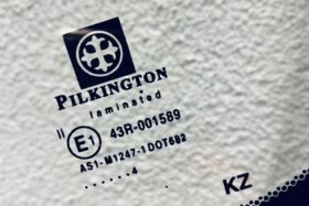 Предно стъкло НОВА HONDA CIVIC 2014-AKU+Кам+СЕН-3 на ниска цена