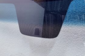 Предно стъкло НОВА KIA CARENS (RP) 2013->-2 на ниска цена