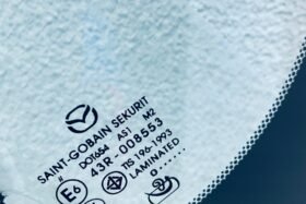 Предно стъкло НОВА MAZDA 3 II GEN 2008-13 АКУ+ОТОПЛЕНИЕ-3 на ниска цена