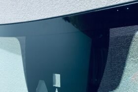 Предно стъкло НОВА MAZDA 6 GL 2018-AKU+Кам+Сен+HUD-2 на ниска цена