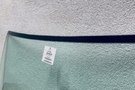 Предно стъкло НОВА MAZDA 626 HB 5D IV 1992-1997-2 на ниска цена