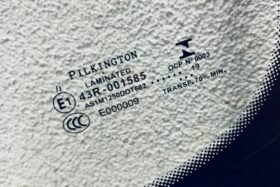 Предно стъкло НОВА MAZDA 626 HB 5D IV 1992-1997-3 на ниска цена