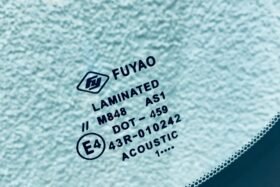 Предно стъкло НОВА MAZDA CX-5 2017- АКУ+КАМ+СЕНЗ-3 на ниска цена