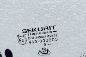 Предно стъкло НОВА RENAULT SCENIC II 2003-2009-3 на ниска цена