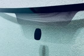 Предно стъкло НОВА RENAULT SCENIC III 2009-2016-2 на ниска цена