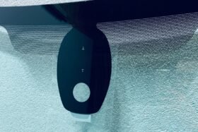 Предно стъкло НОВА RENAULT ZOE 2012- СЕНЗОР-2 на ниска цена