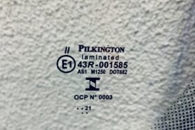 Предно стъкло НОВА RENAULT ZOE 5D HBK 2012--3 на ниска цена