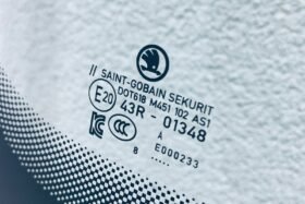 Предно стъкло НОВА SKODA SCALA 2019- АКУ+OE-3 на ниска цена