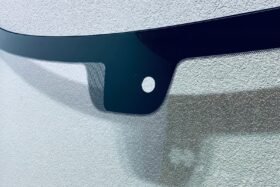 Предно стъкло НОВА TESLA S 2012 - SOL+АКУ+ОТОПЛ+СЕН-2 на ниска цена