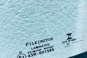 Предно стъкло НОВА TOYOTA COROLLA IX 2002-2007-3 на ниска цена