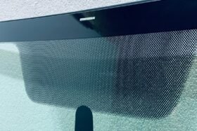 Предно стъкло НОВА TOYOTA LANDCRUISER 1998-07 С подгряване-2 на ниска цена