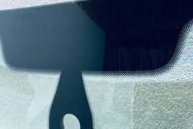 Предно стъкло Ново AUDI A1 10.2012-> СЕНЗОР-2 на ниска цена