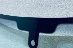 Предно стъкло НОВО AUDI A1 8X 2010-2012 СЕНЗОР-3 на ниска цена