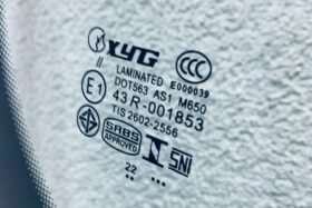 Предно стъкло AUDI A3 8P 2003-2013 НАМАЛЕНИЕ-3 на ниска цена