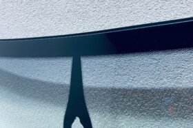 Предно стъкло НОВО AUDI A3 8P 2003- СЕНЗОР-2 на ниска цена