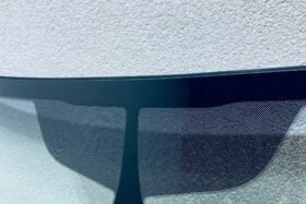 Предно стъкло НОВО AUDI Q2 2016- СЕНЗОР-2 на ниска цена