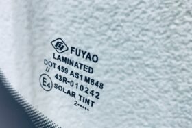 Предно стъкло НОВО AUDI Q2 2016- СЕНЗОР-3 на ниска цена