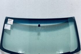 Предно стъкло НОВО CHEVY GMC PICKUP TAHOE YUKON 95 на ниска цена