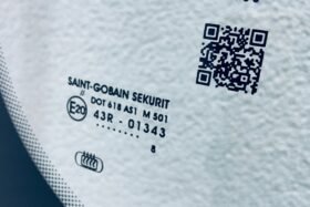 Предно стъкло НОВО FORD FOCUS MK3 2015- СЕНЗОР+ОГРЯВАНЕ-3 на ниска цена