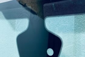 Предно стъкло FORD S-MAX 2015- АКУСТИКА+КАМЕРА СЕНЗОР+ОГРЯВАНЕ-2 на ниска цена