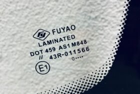 Предно стъкло НОВО MERCEDES A W168 1997-2004-3 на ниска цена