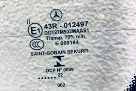 Предно стъкло НОВО MERCEDES C W205 KAM+SEN+HUD+OE-3 на ниска цена