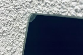 Предно стъкло НОВО MERCEDES C W205 KAM+SEN+HUD+OE-4 на ниска цена