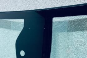 Предно стъкло OPEL ASTRA K 2019 - АКУСТИКА + КАМЕРА СЕНЗОР + ОТОПЛЕНИЕ-2 на ниска цена