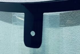 Предно стъкло OPEL CROSSLAND X CITROEN C3 AIRCROSS 2017- СЕНЗОР+ОГРЯВАНЕ-2 на ниска цена