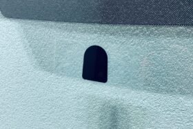 Предно стъкло OPEL INSIGNIA 2009--2 на ниска цена