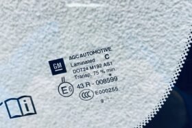 Предно стъкло OPEL INSIGNIA 2009-11 SOL+SEN+ZNA+OE-3 на ниска цена