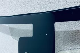 Предно стъкло OPEL INSIGNIA 2013-2017 SOLAR+СЕНЗОР+ЗНАКИ-2 на ниска цена