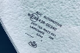 Предно стъкло OPEL INSIGNIA II 2017- КАМЕРА+СЕНЗОР+ОТОПЛЕНИЕ РАЗПРОДАЖБА-3 на ниска цена