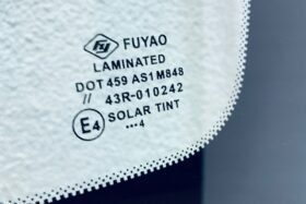 Предно стъкло OPEL MERIVA II 2010--3 на ниска цена