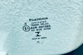 Предно стъкло OPEL MERIVA II 2010--3 на ниска цена